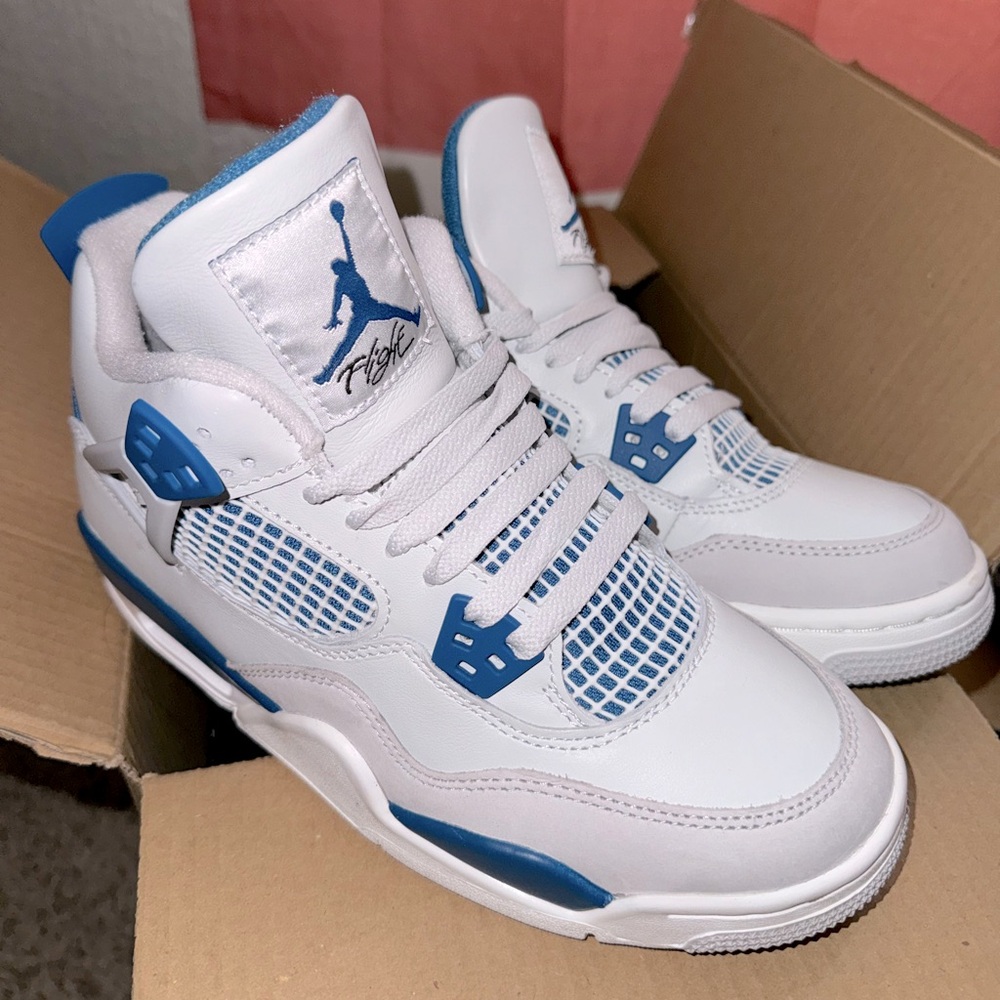 Air Jordan 4 Retro GS Military Blue 2024